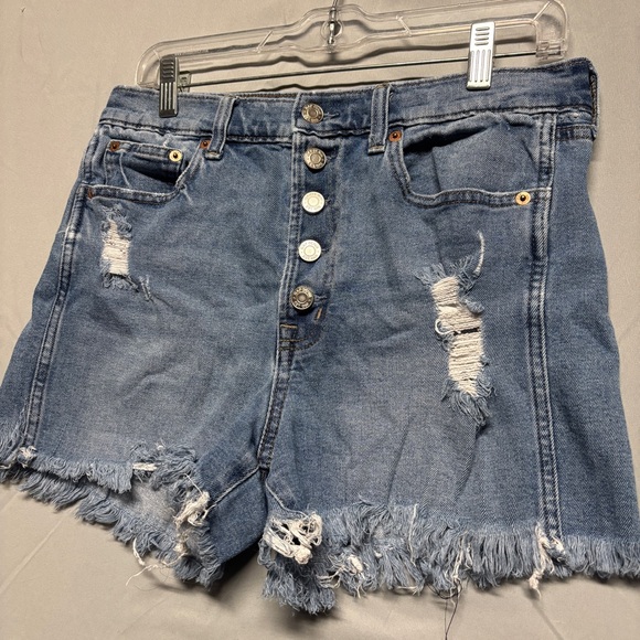 GAP Frayed Hem Blue Jean Shorts - Picture 3 of 8